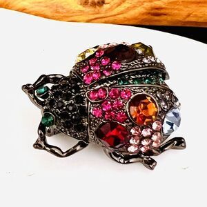 Vintage Beatle Bug Brooch Crystal Rhinestone Colorful Multicolor Estate 4184